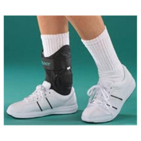 Bulbtronics, Inc Bulb Halogen 12V 20W Ea Each - BTHI700