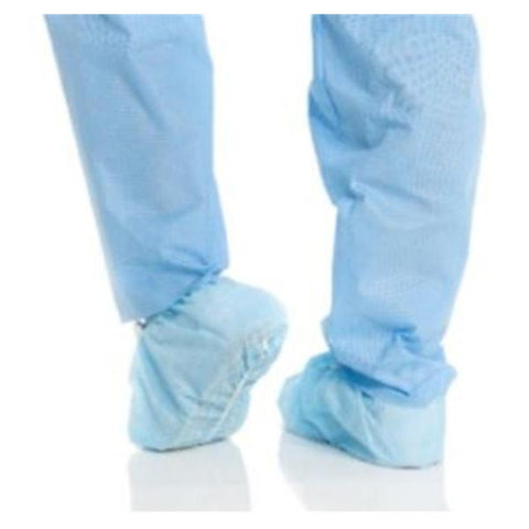 O & M Halyard Cover Shoe X-TRA TRACTION SMS Size Universal Blue 100/Pk, 3 PK/CA - 69252