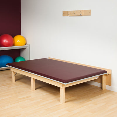 North Coast Wall-Folding Mat Platform ( Dimension - 4' x 7' (1.2 x 2.1 m) ( Weight Capacity - 650 lbs. (295kg)