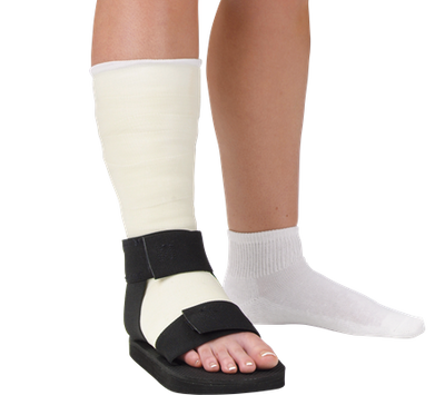 DEROYAL CAST SANDAL (PACKAGING - EACH)