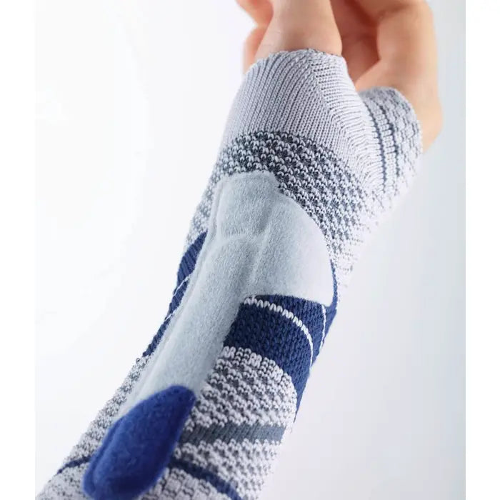 Manutrain Wrist Support (Color - Black)