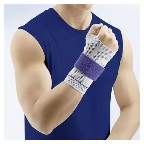 Bauerfeind USA, Inc Support Support Manutrain Adult Wrist Knit Black Size 3 Right Each - 11100000000000