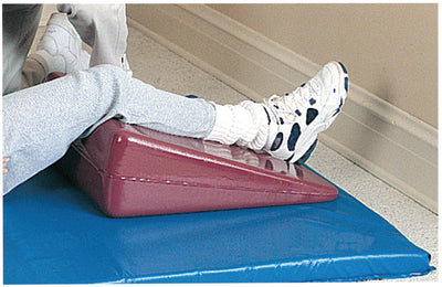 Tumble Forms Valu-Line wedge 4x20x22 inch