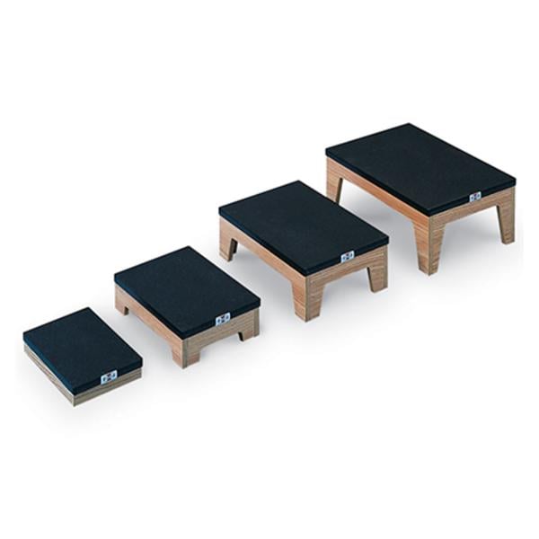 Hausmann Industries Footstool Nested Climbing Natural Oak Non-Skid Tread 4/Pr - 2410