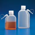 Globe Scientific Wash Bottle, Squeeze with Integral Molded Dispensing Tip, Screwcap, PE Z