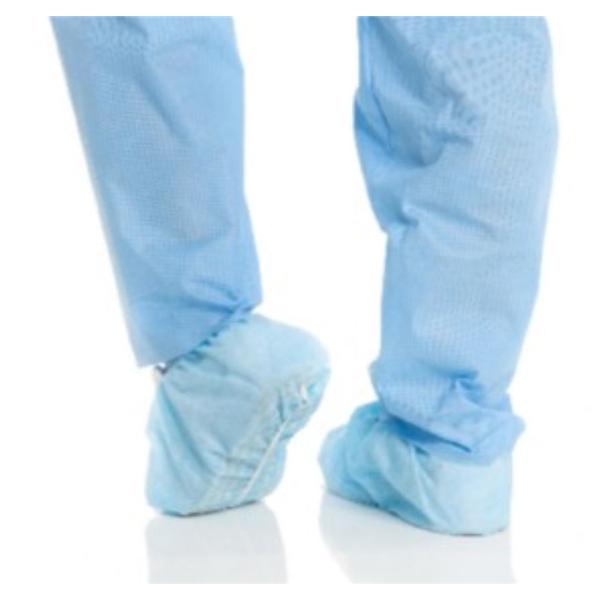 O & M Halyard Cover Shoe X-TRA TRACTION 3 Layer SMS Size X-Large Blue 80/Bx, 3 BX/CA - 69254