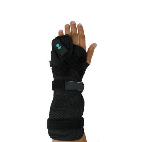 916 WRIST BRACE, ROM HINGE, PERFORATED, L/R, UNIVERSAL SIZE - SUP1039